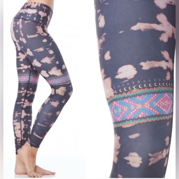 TEEKI Hot Yoga Leggings Sz m EUC - Picture 1 of 8